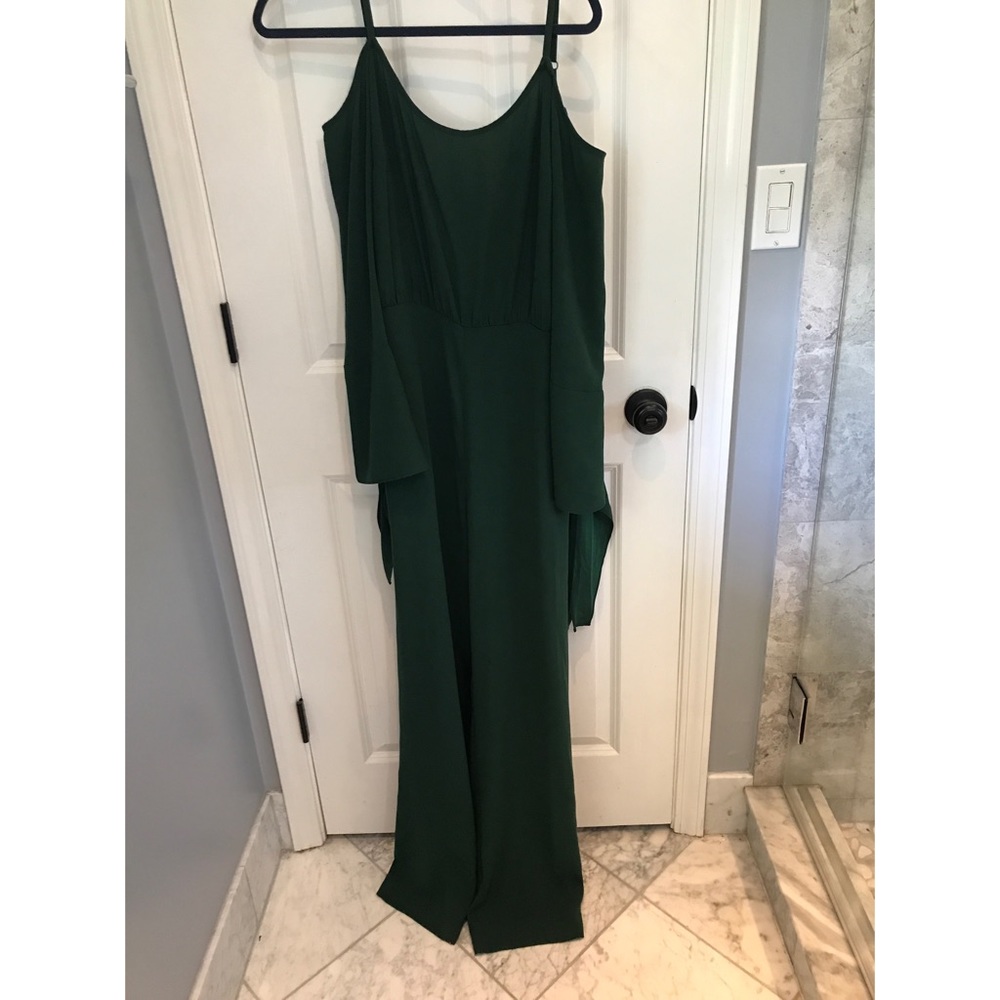BCBGMaxAzria Jordane Cold shoulder Jumpsuit - Picture 3 of 3